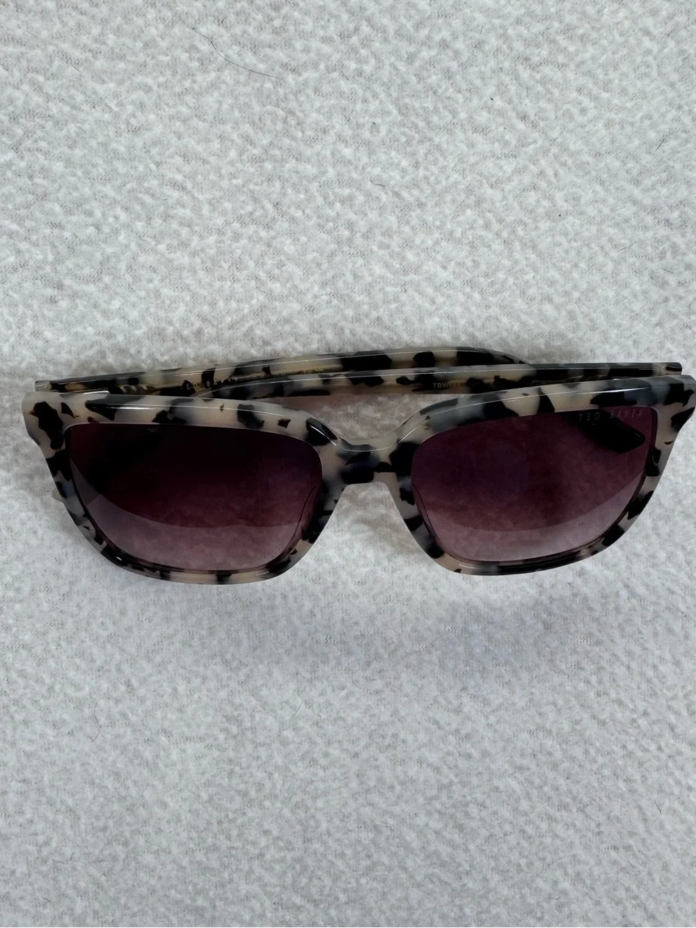 Ted Baker London TBW155 square-frame sunglasses in ivory tortoiseshell